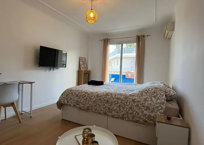 Daire Mimosas Wilson Seaside Haven Bright 3br W Sea View 5min