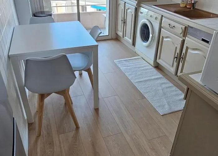 Mimosas Wilson Seaside Haven Bright 3br W Sea View 5min