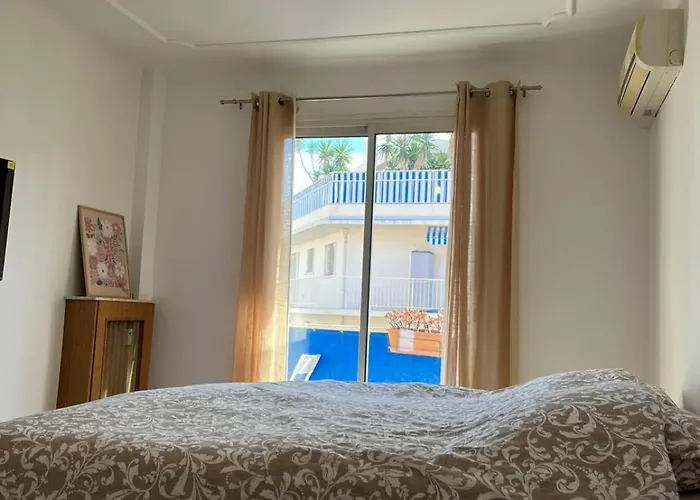 Апартаменты Mimosas Wilson Seaside Haven Bright 3br W Sea View 5min *