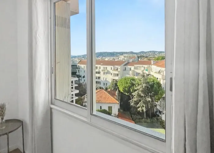 Mimosas Wilson Bright 3br W Sea View 5min Lägenhet Antibes