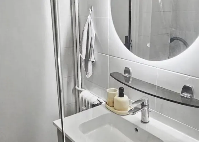 Mimosas Wilson Bright 3br W Sea View 5min Lägenhet